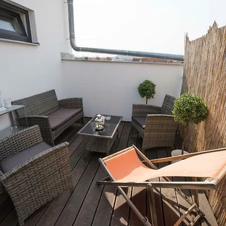 Haas Apartments Downtown With Parking Brno Exterior photo
