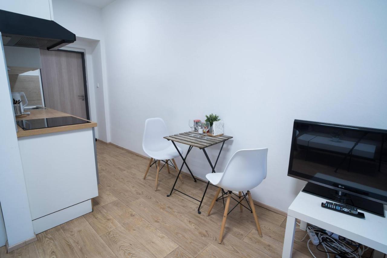 Haas Downtown With Parking Apartment Brno