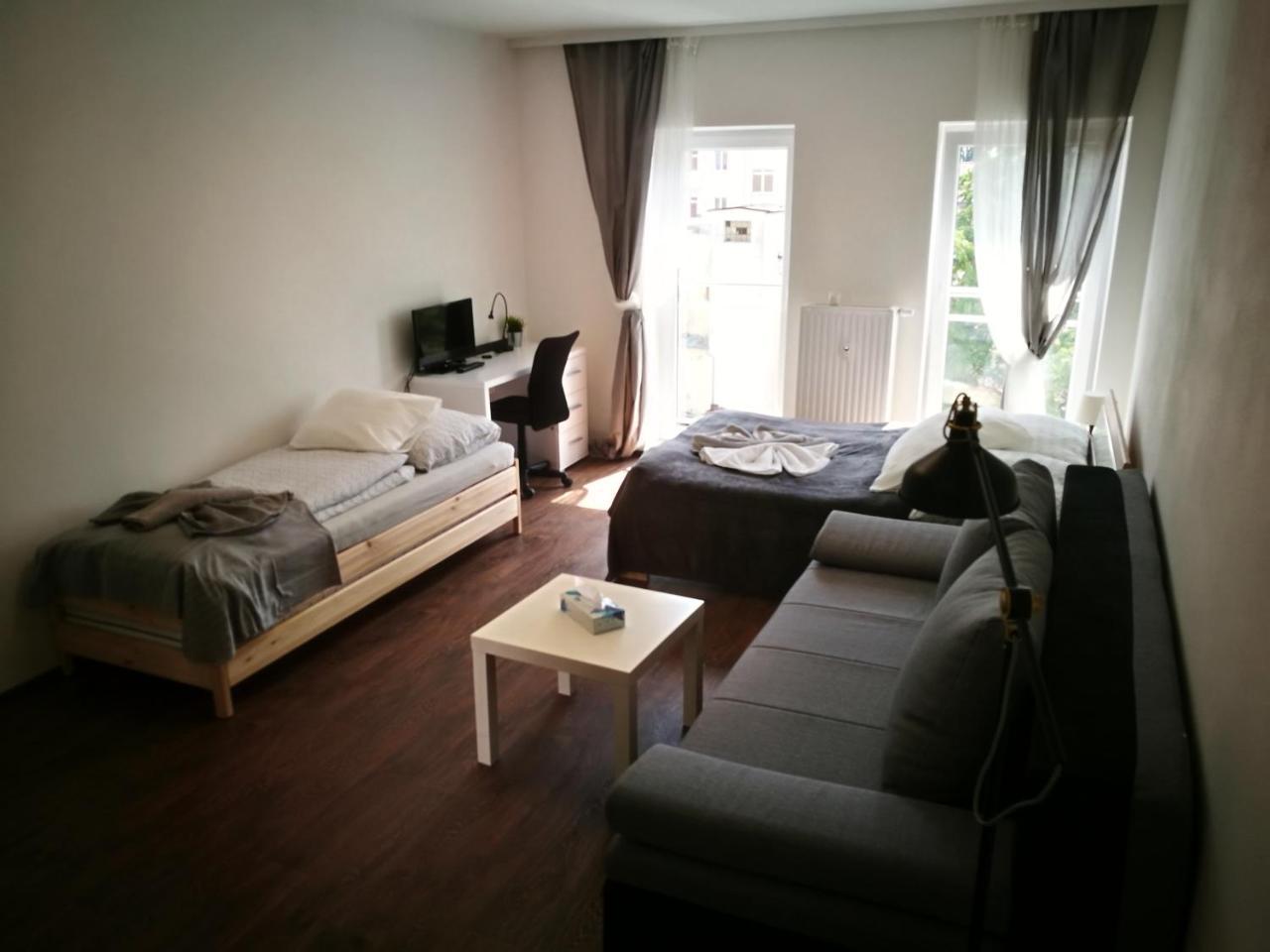 Haas Downtown With Parking Brno